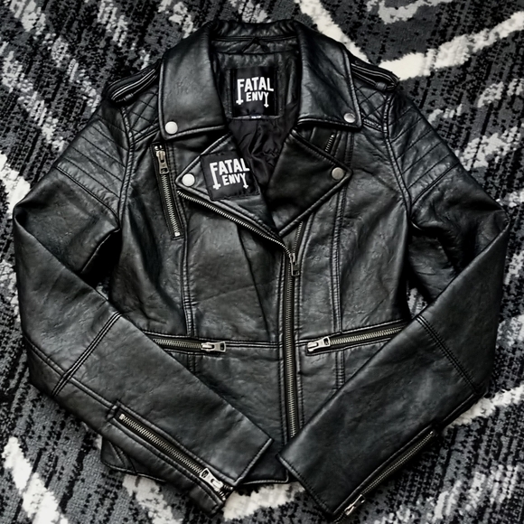 Fatal Envy XS I 💖 Satan Pleather Jacket - Picture 1 of 3